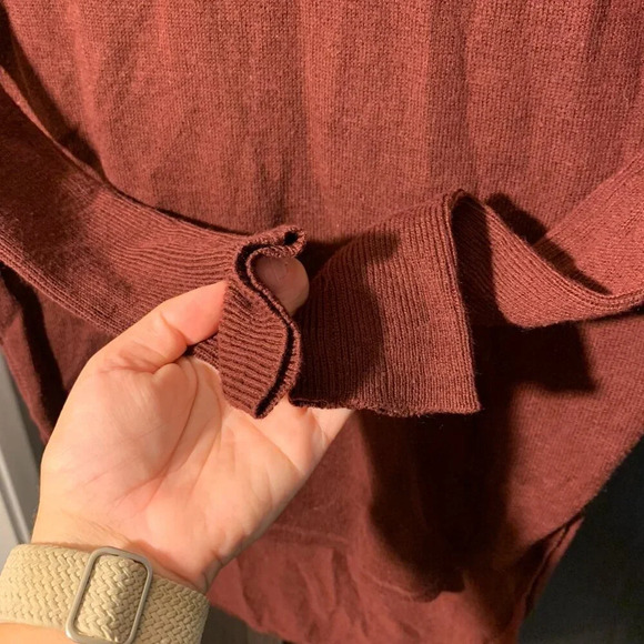 Quinn burgundy sweater - Picture 7 of 8